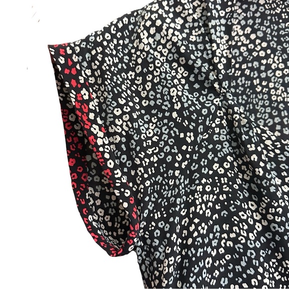 Rag & Bone Danise Silk Blouse Leopard Print Floral Abstract Pattern Size 4 EUC - Picture 4 of 10